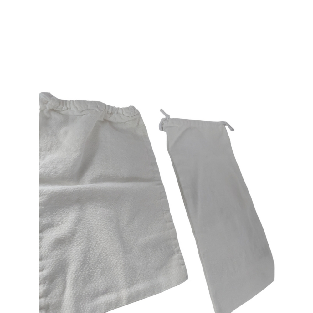 Valentino Garavani White and Red Dust Bags - Picture 4 of 7